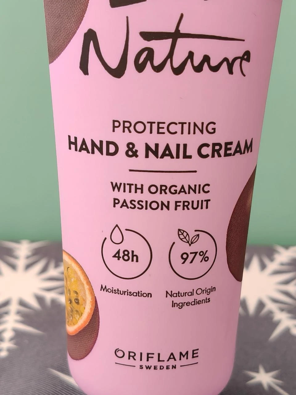 Creme de Mãos e Unhas Protetor com Maracujá Biológico Love Nature – photo 5